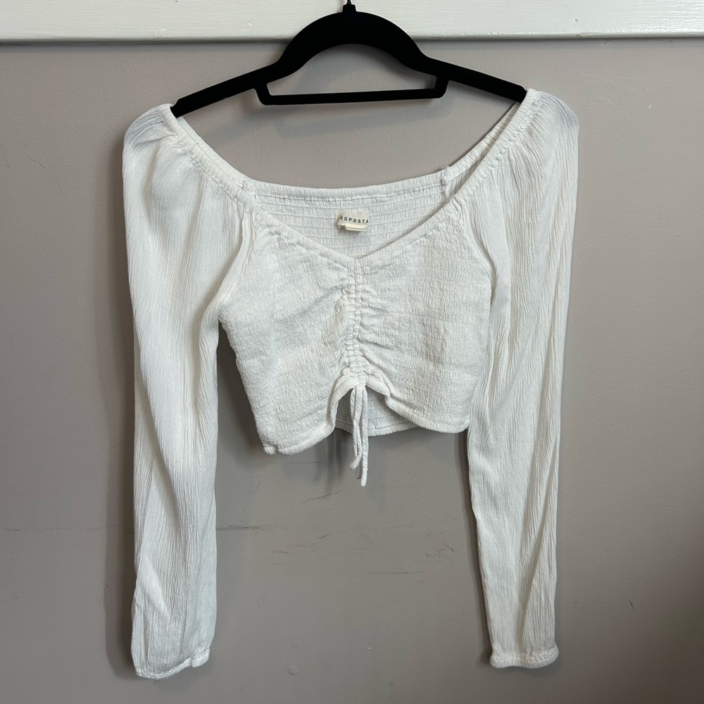 Aeropostale White Ruched Long Sleeve Crop Top- M